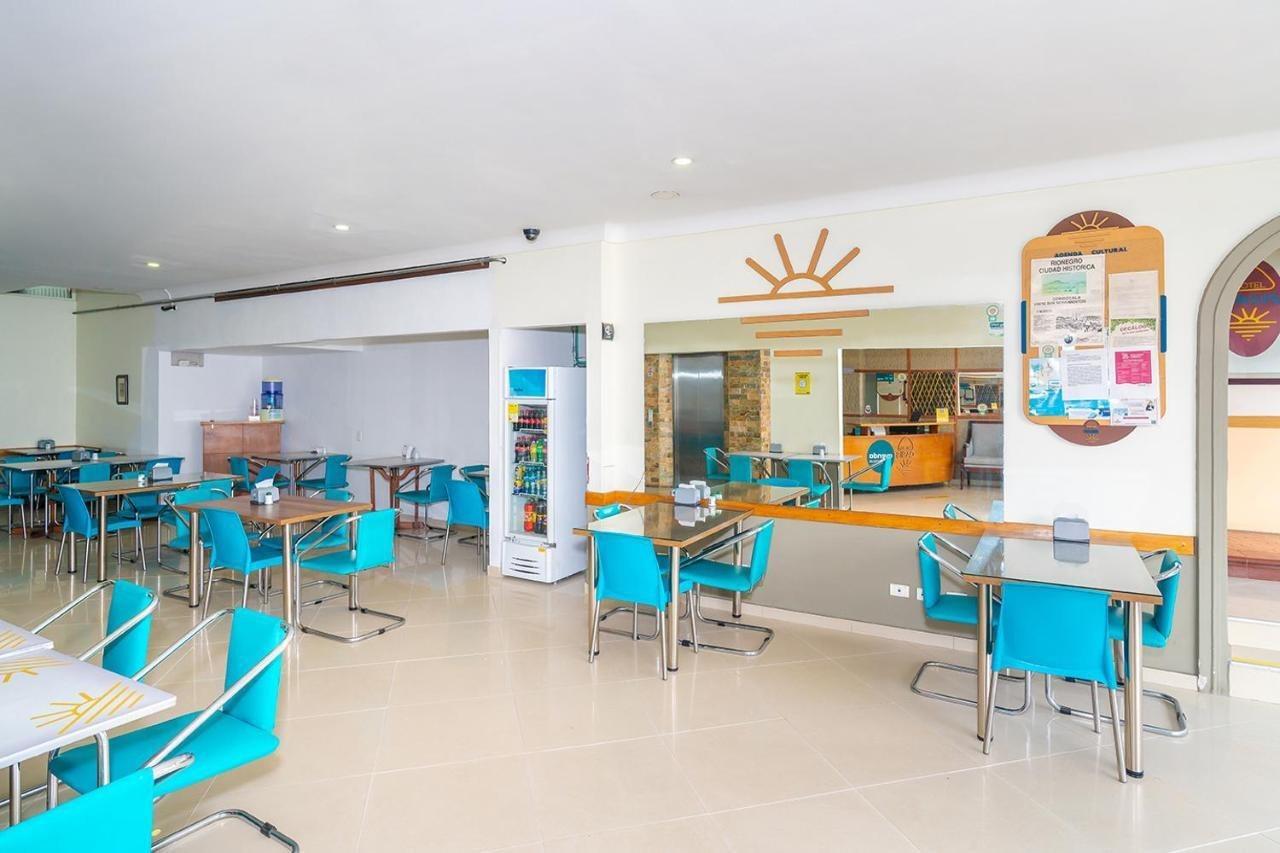 Hotel Oasis Rionegro Exterior photo